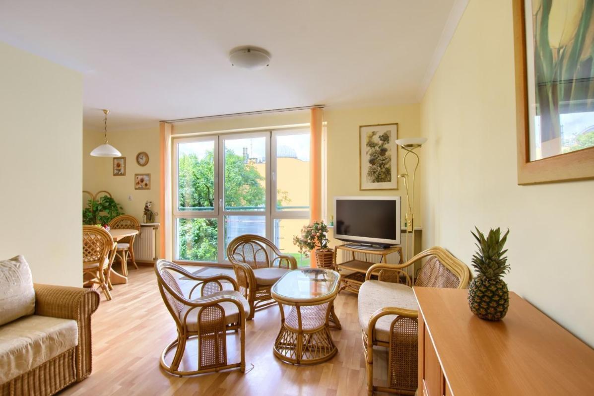 Apartamenty Promenada Колобжег Экстерьер фото